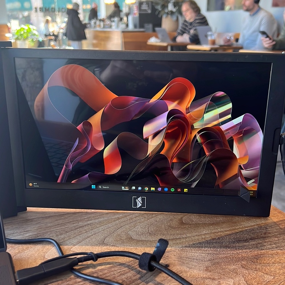 SideTrak Monitor